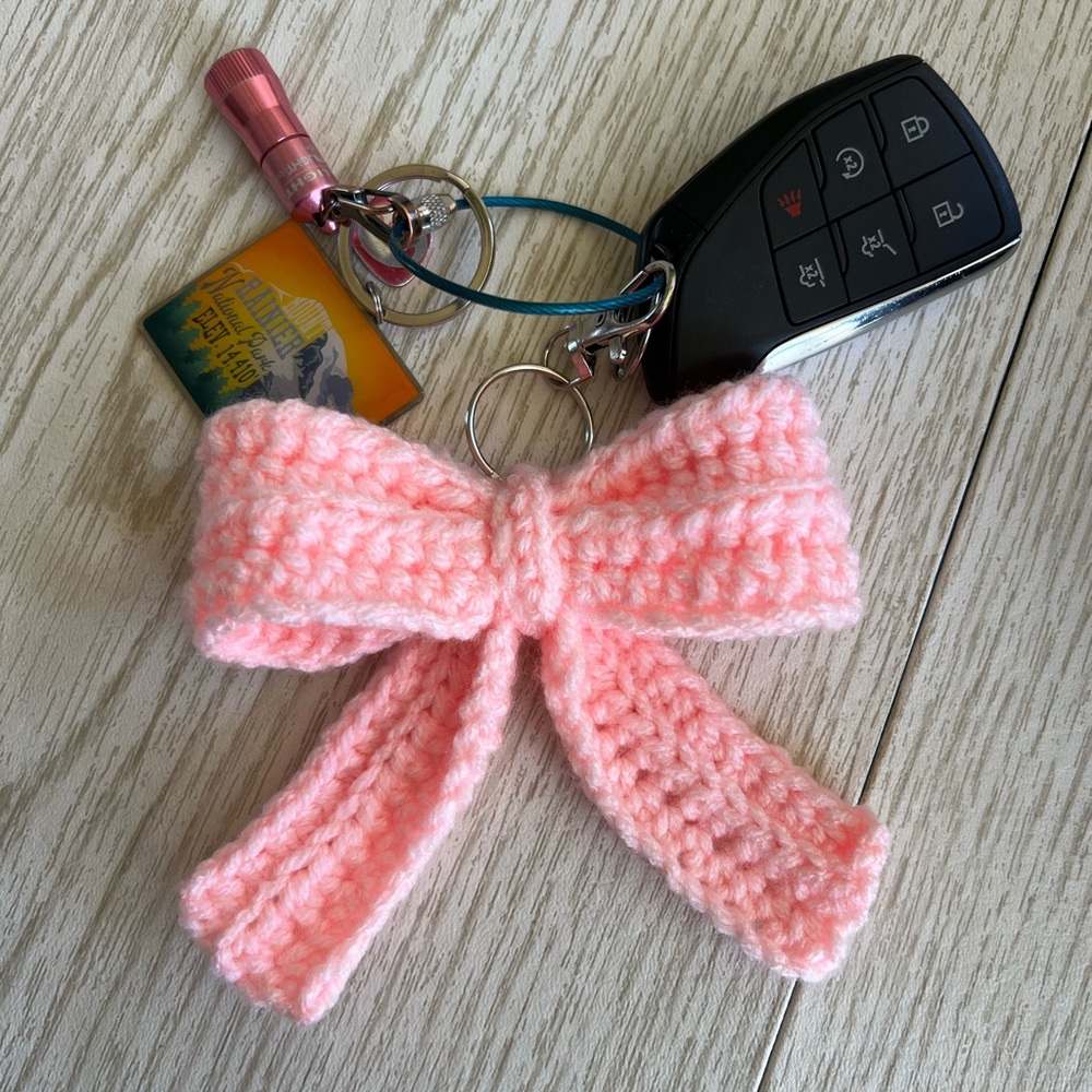 3/$20 Hand Crocheted Big Beautiful Bow Keychain/Bag Charm! - Picture 4 of 12